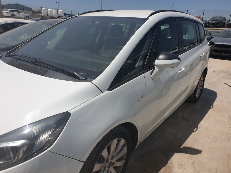 opel zafira tourer del año 2014