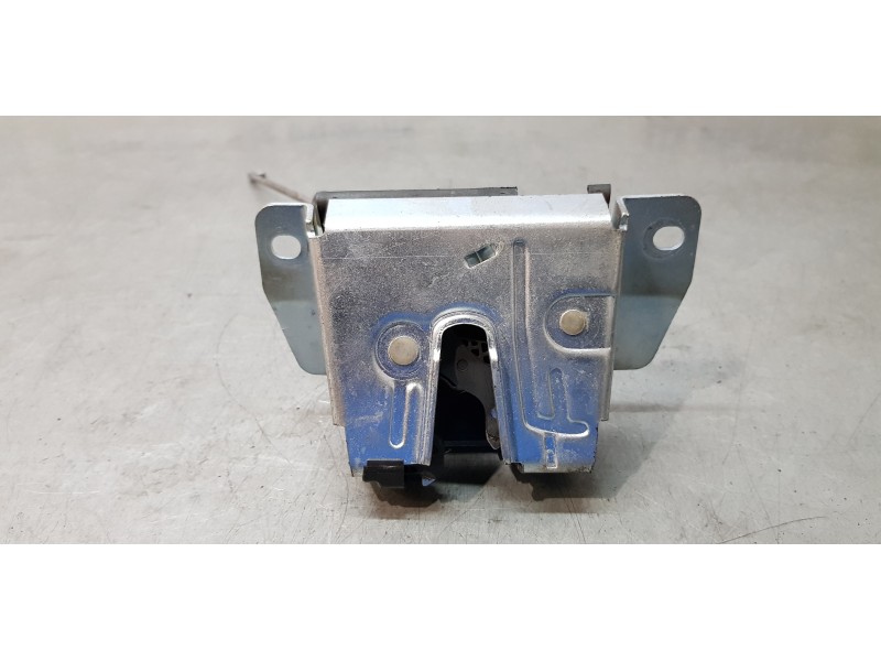 Recambio de cerradura maletero / porton para mercedes clase m (w163) 350 (163.) referencia OEM IAM A1637400235  