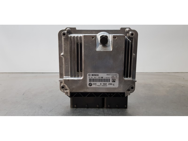 Recambio de centralita motor uce para bmw serie 3 touring (f31) 318d referencia OEM IAM 8582280 0281031298 