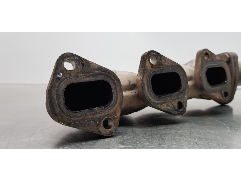 Recambio de salida colector para audi a5 coupe (8t) 2.7 tdi referencia OEM IAM 059253034L   Recambio de salida colector para audi a5 coupe (8t) 2.7 tdi referencia OEM IAM 059253034L