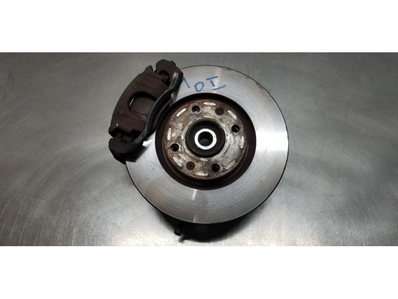 Recambio de mangueta delantera izquierda para peugeot 307 (s1) xr clim plus referencia OEM IAM 364696  