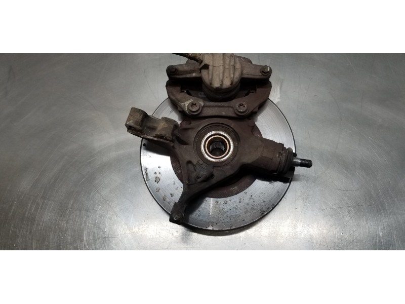 Recambio de mangueta delantera izquierda para peugeot 307 (s1) xr clim plus referencia OEM IAM 364696  