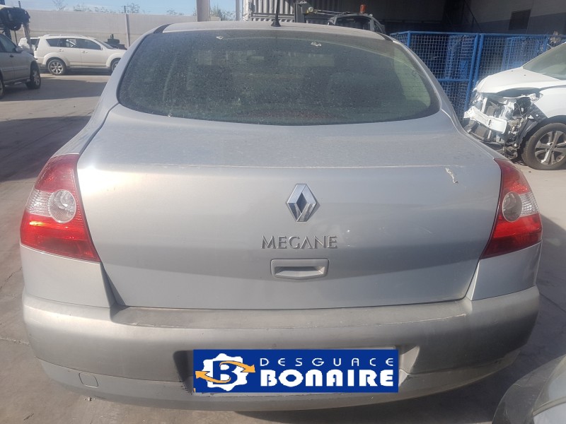 renault megane ii classic berlina del año 2004