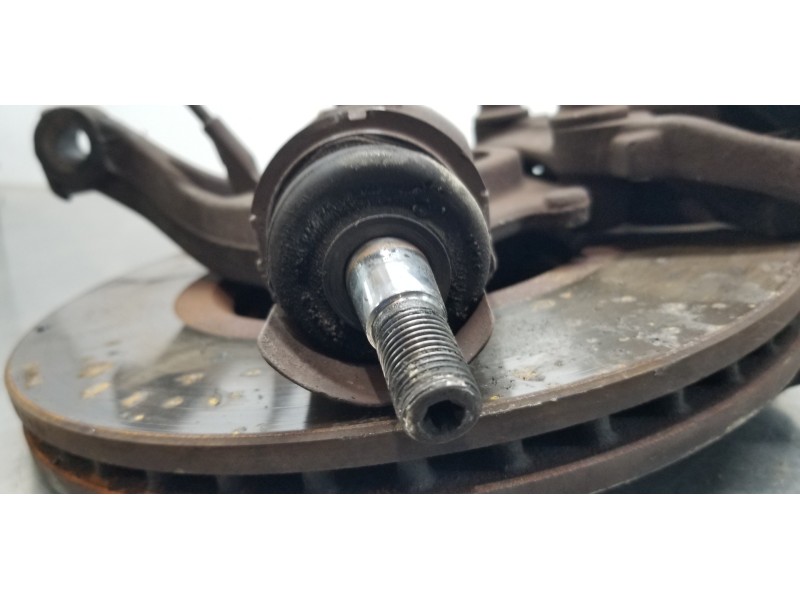 Recambio de mangueta delantera izquierda para peugeot 307 (s1) xr clim plus referencia OEM IAM 364696  