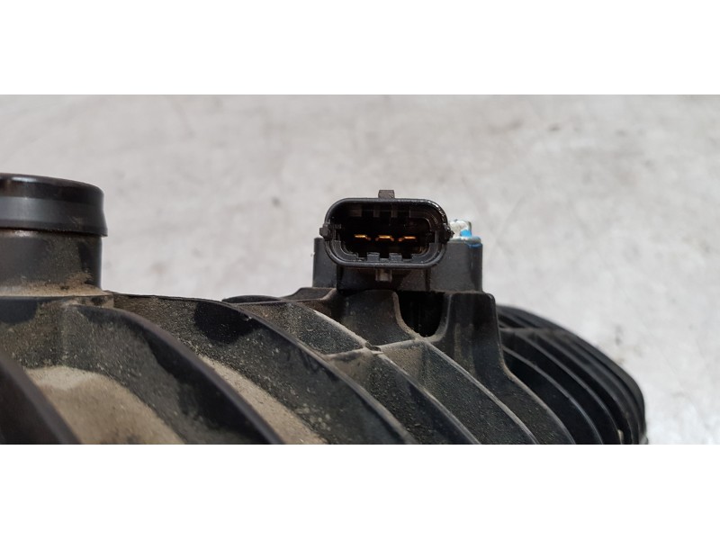 Recambio de colector admision para ford ecosport trend referencia OEM IAM 2362562  