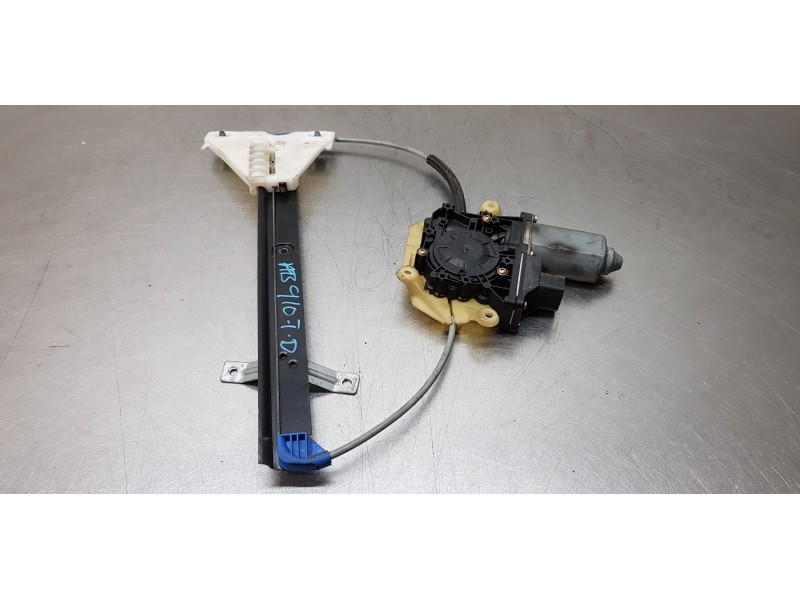 Recambio de elevalunas trasero derecho para audi a3 (8l) 1.6 ambiente referencia OEM IAM 8L4839462   Recambio de elevalunas trasero derecho para audi a3 (8l) 1.6 ambiente referencia OEM IAM 8L4839462