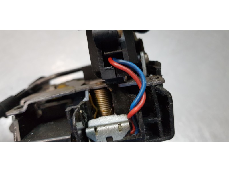 Recambio de cerradura puerta trasera derecha para audi a8 (4e2) 4.0 tdi quattro referencia OEM IAM 4E0839016  