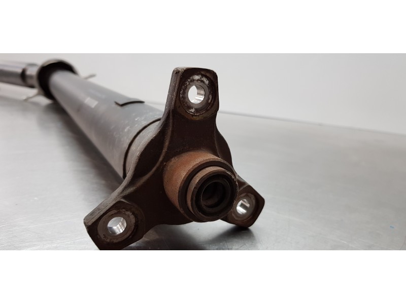 Recambio de transmision central para bmw serie 1 berlina (e81/e87) 116d referencia OEM IAM 7567953  