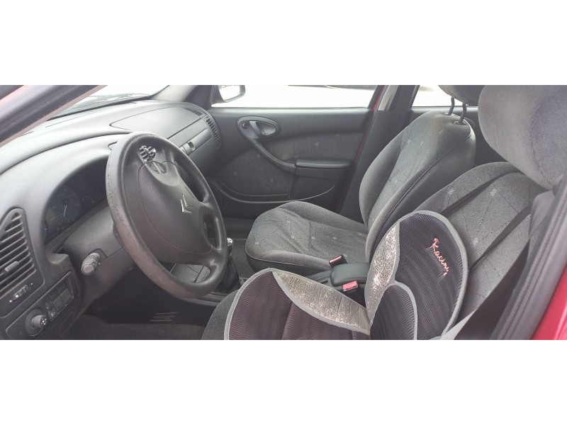 citroen xsara berlina del año 2000