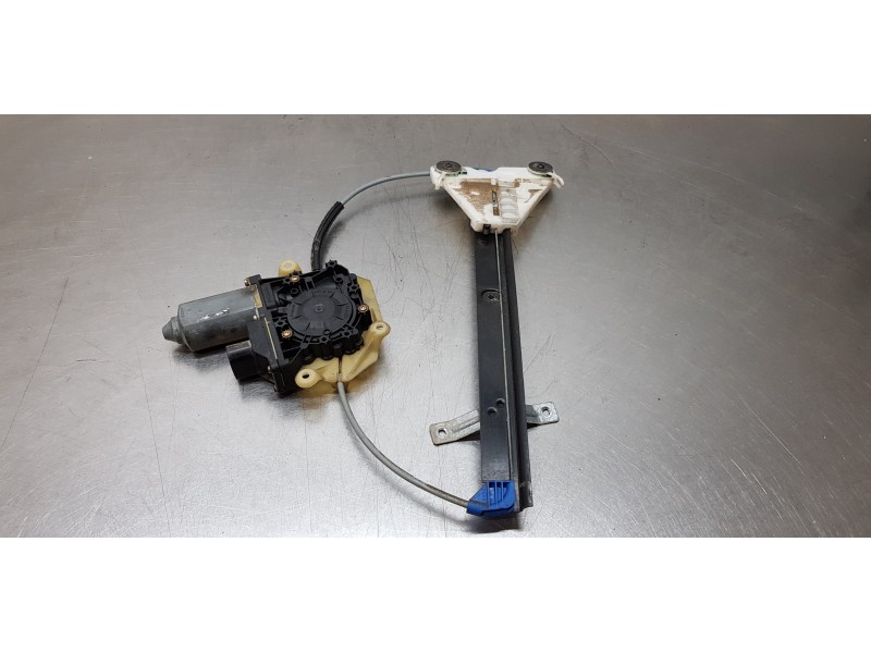 Recambio de elevalunas trasero izquierdo para audi a3 (8l) 1.6 ambiente referencia OEM IAM 8L4839461   Recambio de elevalunas trasero izquierdo para audi a3 (8l) 1.6 ambiente referencia OEM IAM 8L4839461