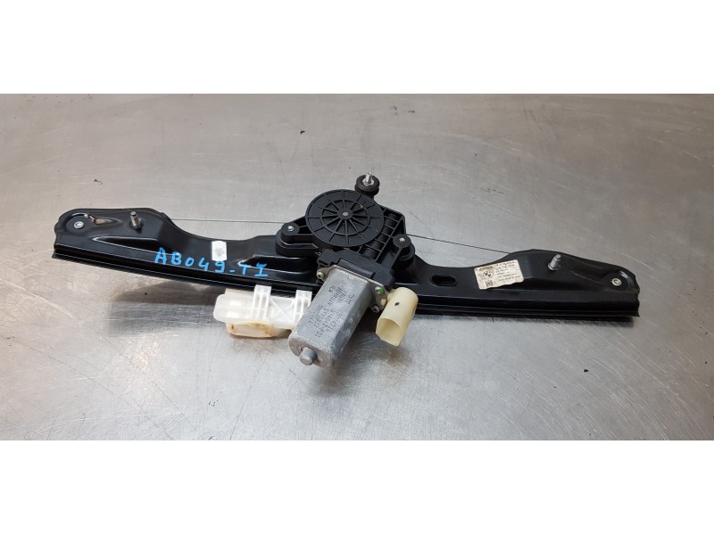 Recambio de elevalunas trasero izquierdo para bmw serie 3 touring (f31) 318d referencia OEM IAM 7351049  