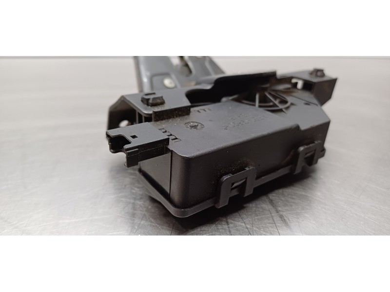 Recambio de cerradura maletero / porton para bmw serie 3 berlina (e90) 318d referencia OEM IAM 51247840617 7840617  Recambio de cerradura maletero / porton para bmw serie 3 berlina (e90) 318d referencia OEM IAM 51247840617 7840617