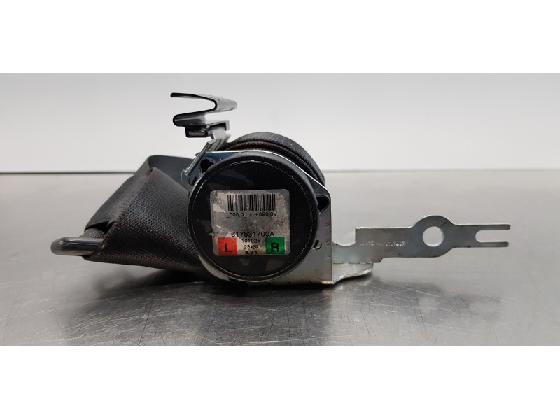 Recambio de cinturon seguridad trasero derecho para bmw serie 3 berlina (e90) 318d referencia OEM IAM 72117245883   Recambio de cinturon seguridad trasero derecho para bmw serie 3 berlina (e90) 318d referencia OEM IAM 72117245883