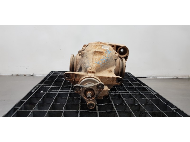 Recambio de diferencial trasero para bmw serie 1 berlina (e81/e87) 118d referencia OEM IAM 33107566170 7566169  Recambio de diferencial trasero para bmw serie 1 berlina (e81/e87) 118d referencia OEM IAM 33107566170 7566169
