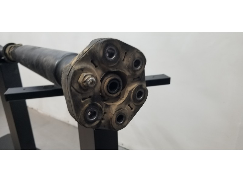 Recambio de transmision central para bmw serie 1 berlina (e81/e87) 118d referencia OEM IAM 26107567953 7567953  Recambio de transmision central para bmw serie 1 berlina (e81/e87) 118d referencia OEM IAM 26107567953 7567953