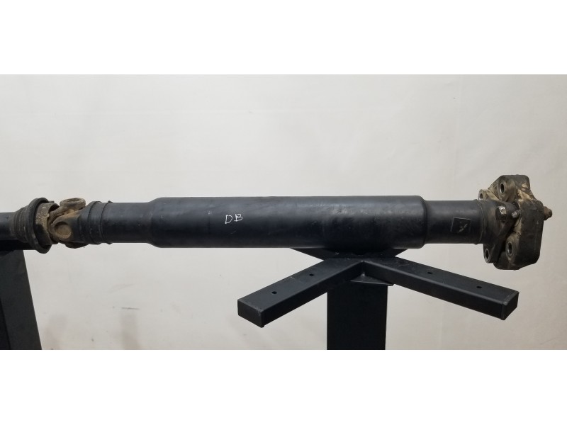 Recambio de transmision central para bmw serie 1 berlina (e81/e87) 118d referencia OEM IAM 26107567953 7567953  Recambio de transmision central para bmw serie 1 berlina (e81/e87) 118d referencia OEM IAM 26107567953 7567953