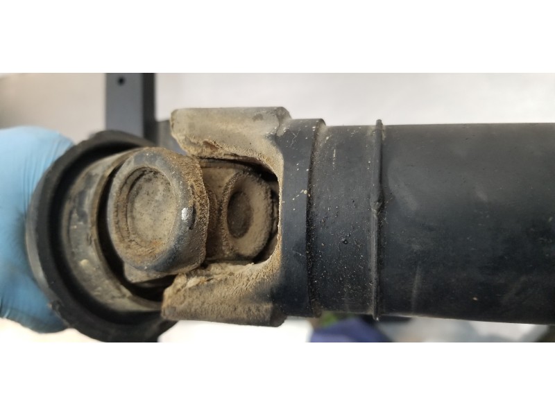 Recambio de transmision central para bmw serie 1 berlina (e81/e87) 118d referencia OEM IAM 26107567953 7567953  Recambio de transmision central para bmw serie 1 berlina (e81/e87) 118d referencia OEM IAM 26107567953 7567953