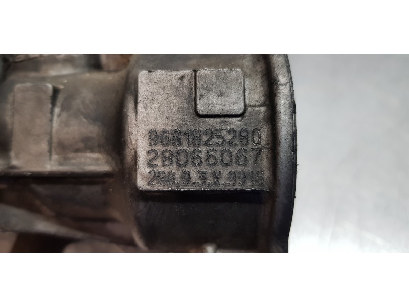 Recambio de valvula egr para peugeot 407 sw premium referencia OEM IAM 9681825280   Recambio de valvula egr para peugeot 407 sw premium referencia OEM IAM 9681825280