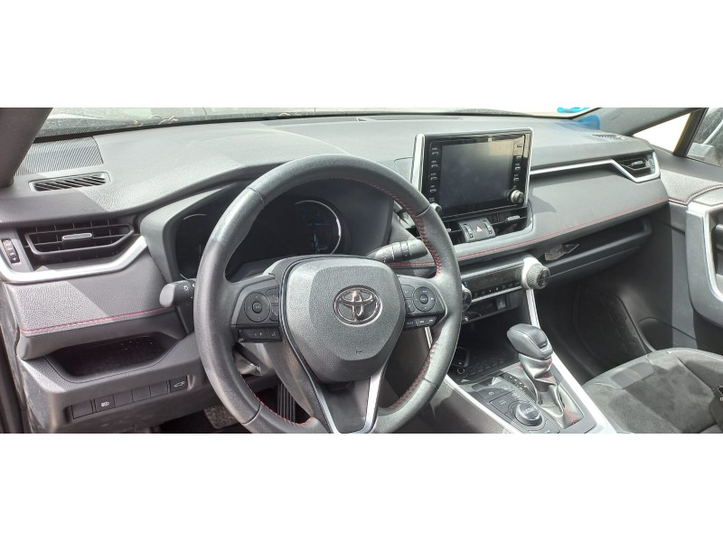 toyota rav 4 del año 2022