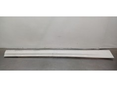 Recambio de faldon lateral para bmw serie 3 berlina (e90) 318d referencia OEM IAM 51777202654