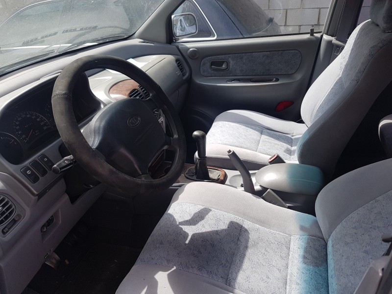 kia joice del año 2000