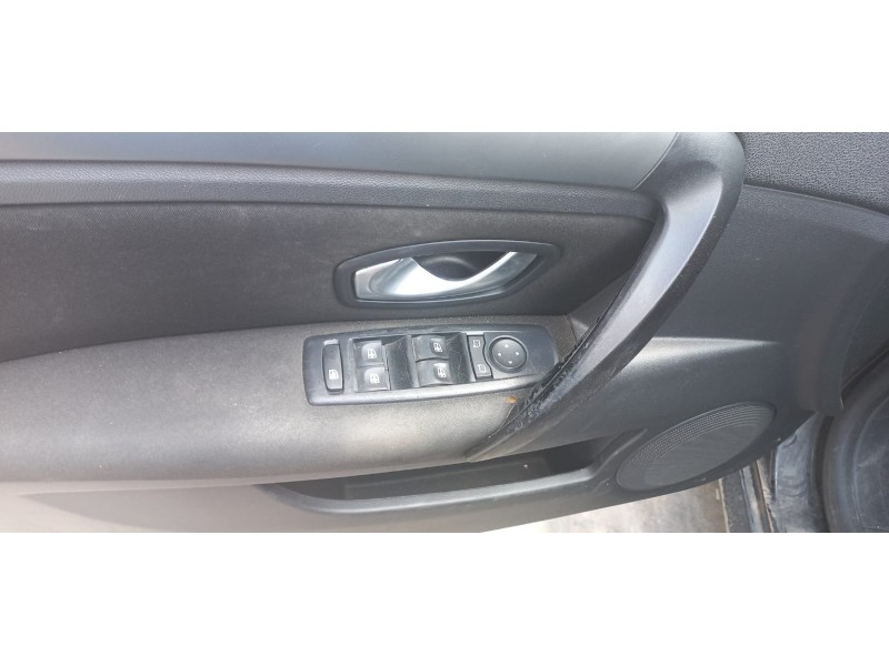 renault laguna iii del año 2009