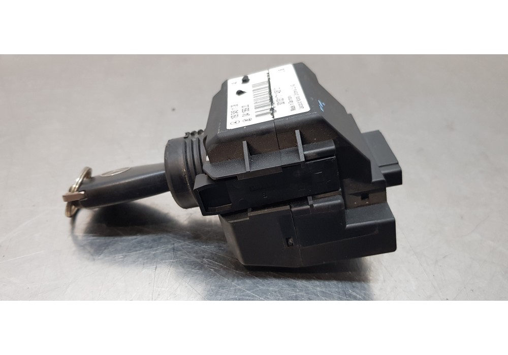 Recambio de conmutador de arranque para mercedes clase b (w245) 200 cdi (245.208) referencia OEM IAM 1695451108  
