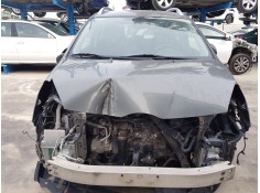 toyota corolla verso (r1) del año 2007