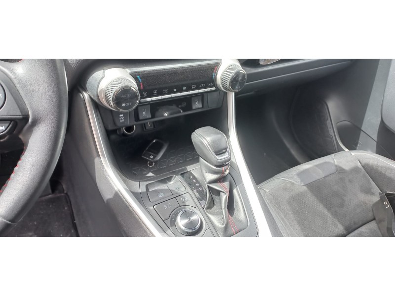 toyota rav 4 del año 2022