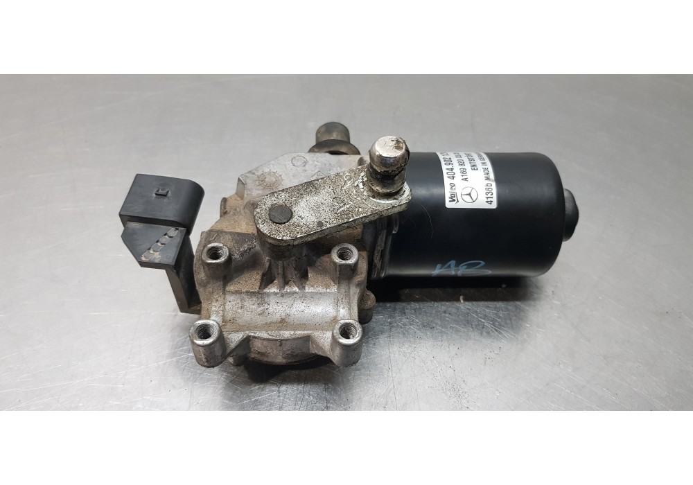 Recambio de motor limpia delantero para mercedes clase b (w245) 200 cdi (245.208) referencia OEM IAM A1698200300  