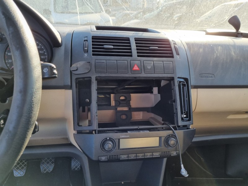 volkswagen polo (9n3) del año 2006