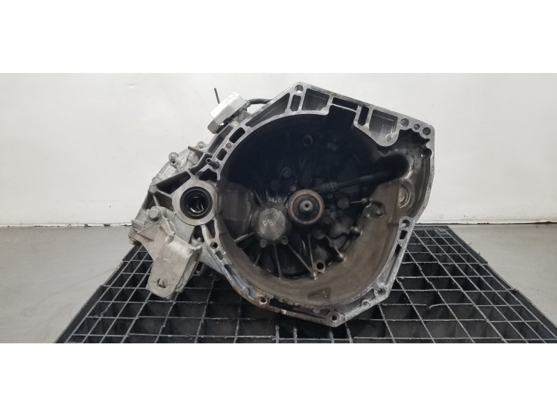 Recambio de caja cambios para renault scenic iv edition one referencia OEM IAM 320100912R 320108664R TL4078