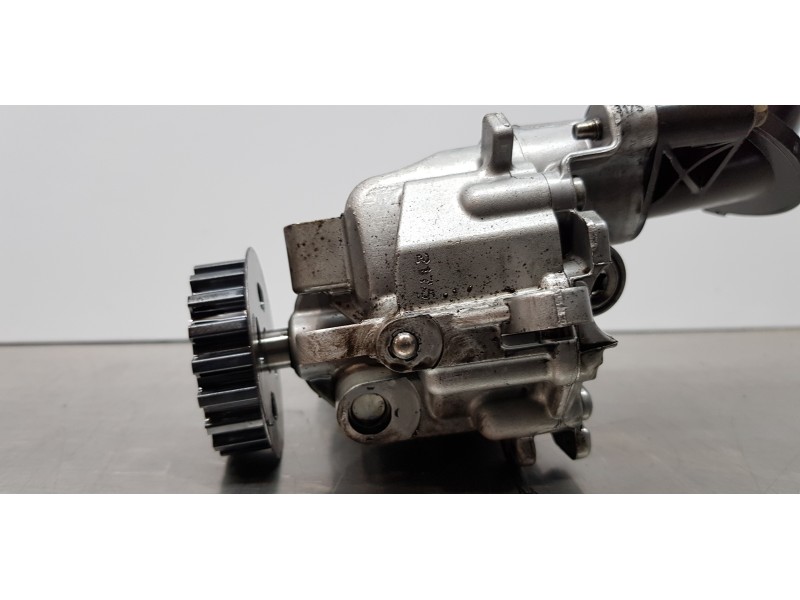 Recambio de bomba aceite para ford transit kastenwagen (ttg) 350 l2 ambiente referencia OEM IAM 2213638  