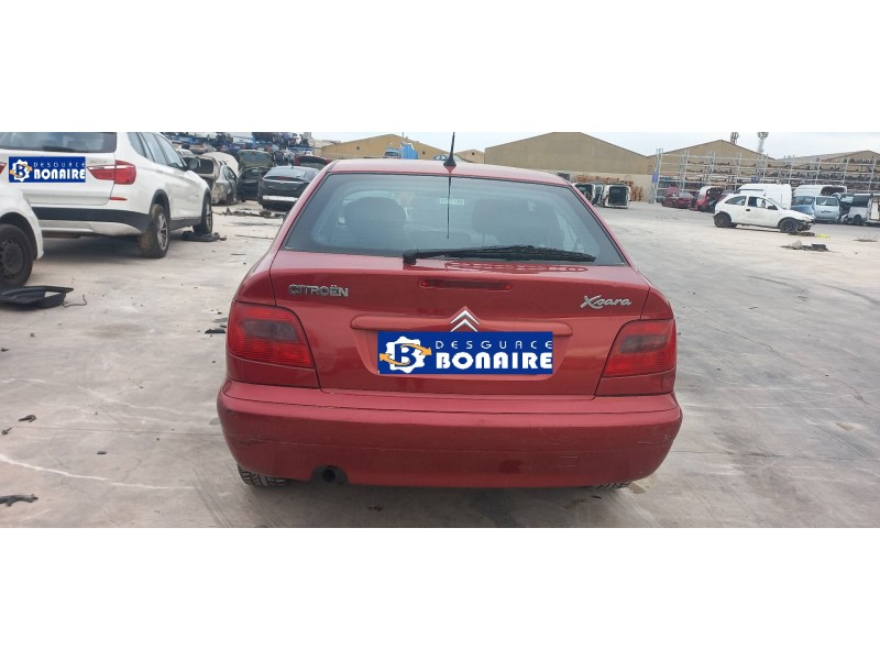 citroen xsara berlina del año 2000