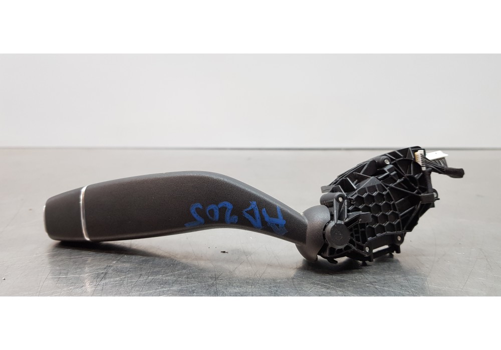 Recambio de palanca cambio para mercedes clase a (w176) a 180 cdi blueefficiency (176.012) referencia OEM IAM A24690089179051  