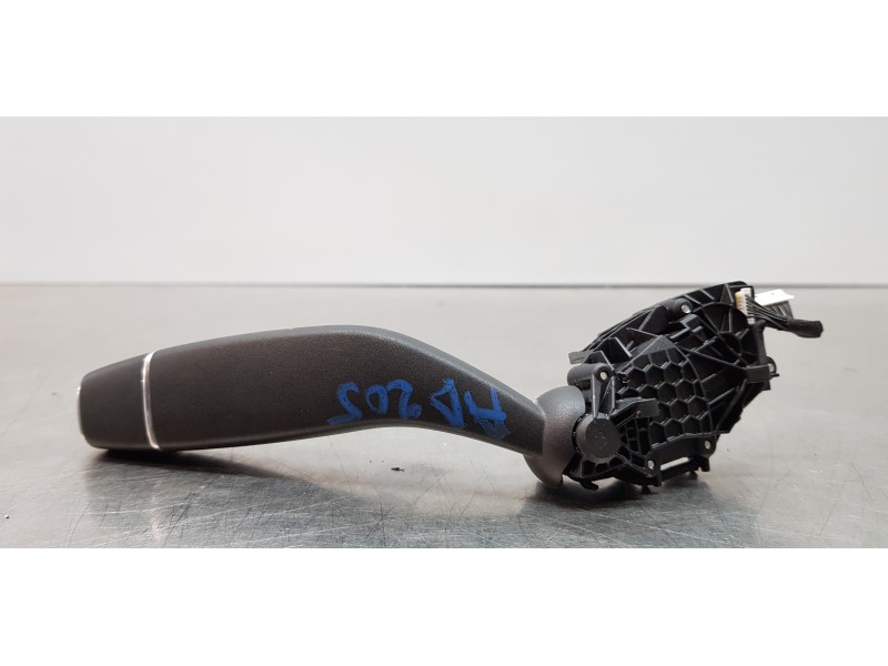 Recambio de palanca cambio para mercedes clase a (w176) a 180 cdi blueefficiency (176.012) referencia OEM IAM A24690089179051  