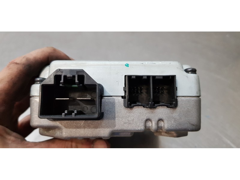 Recambio de modulo electronico para hyundai i40 premium referencia OEM IAM 3Z56399600  