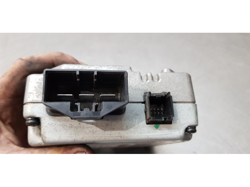 Recambio de modulo electronico para hyundai i40 premium referencia OEM IAM 3Z56399600  