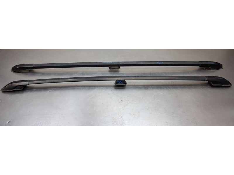 Recambio de barras techo para ssangyong rodius xdi limited referencia OEM IAM 7986221600  