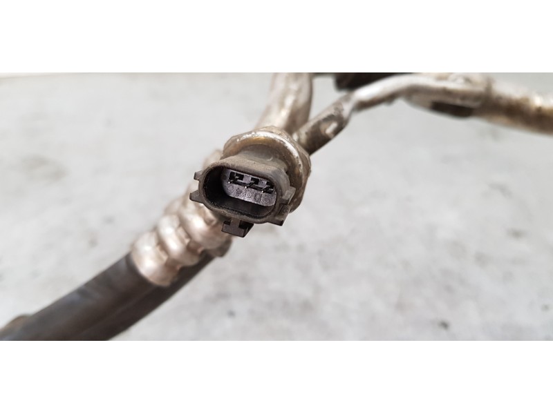 Recambio de tubos aire acondicionado para kia carens ( ) concept referencia OEM IAM 97775A4560  