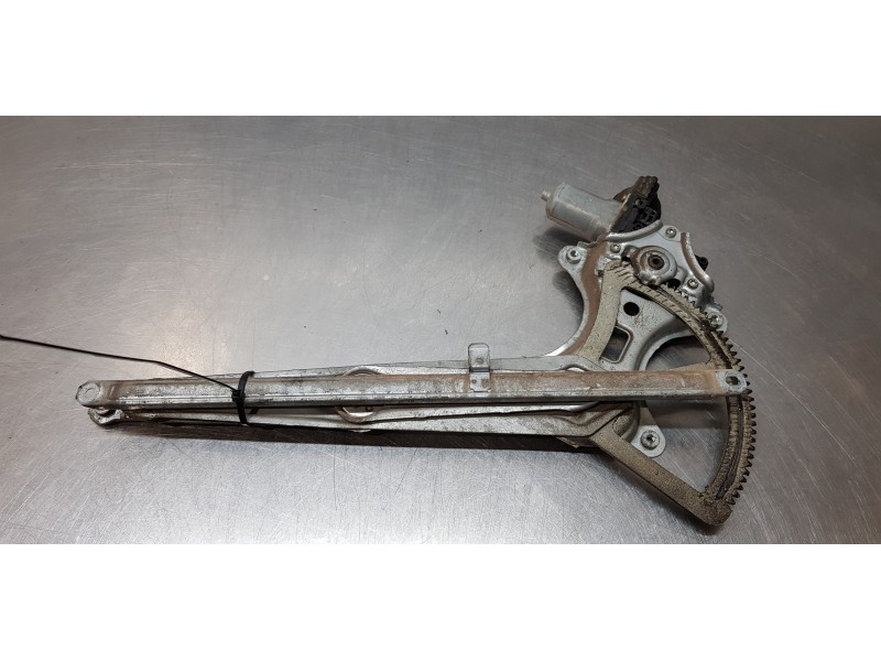 Recambio de elevalunas delantero derecho para toyota land cruiser (j12) 3.0 turbodiesel referencia OEM IAM 8571058010  