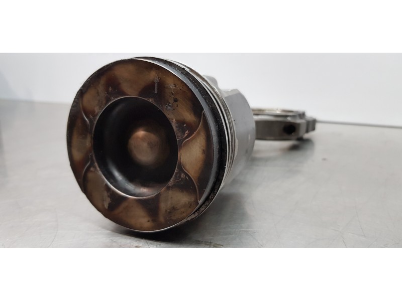 Recambio de piston para ford transit kastenwagen (ttg) 350 l2 ambiente referencia OEM IAM RFGK2Q6205BA   Recambio de piston para ford transit kastenwagen (ttg) 350 l2 ambiente referencia OEM IAM RFGK2Q6205BA