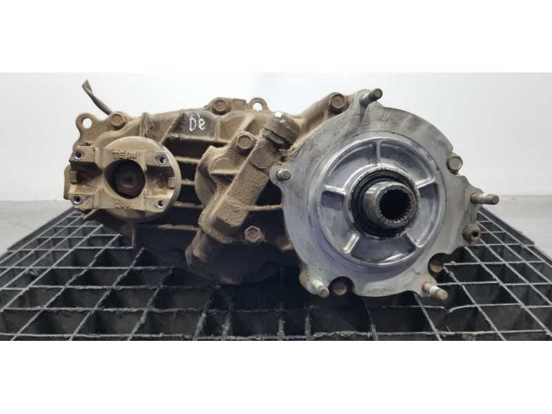 Recambio de caja transfer para tata xenon pick up referencia OEM IAM   