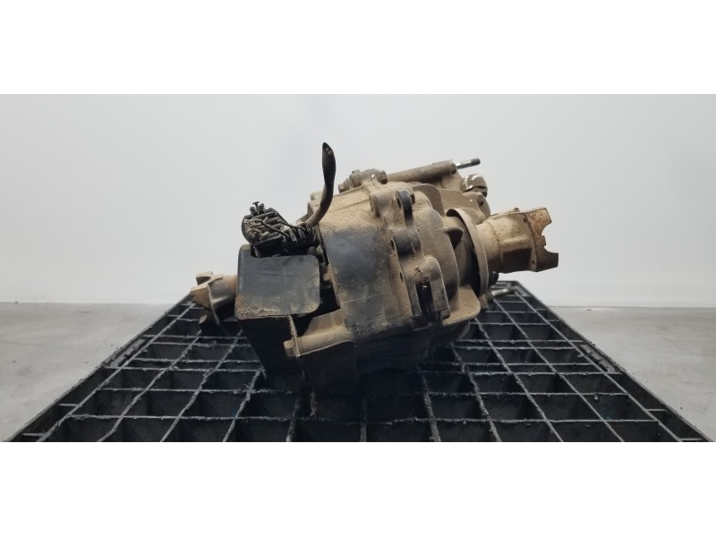 Recambio de caja transfer para tata xenon pick up referencia OEM IAM   