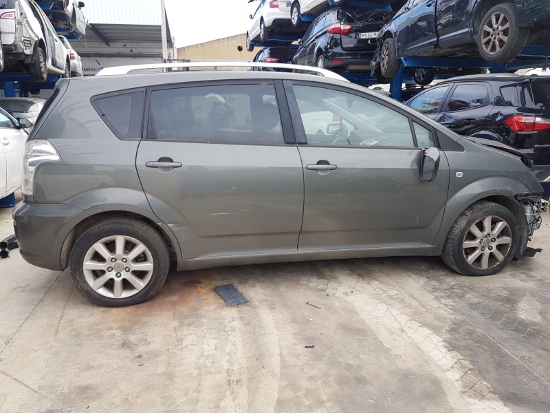 toyota corolla verso (r1) del año 2007