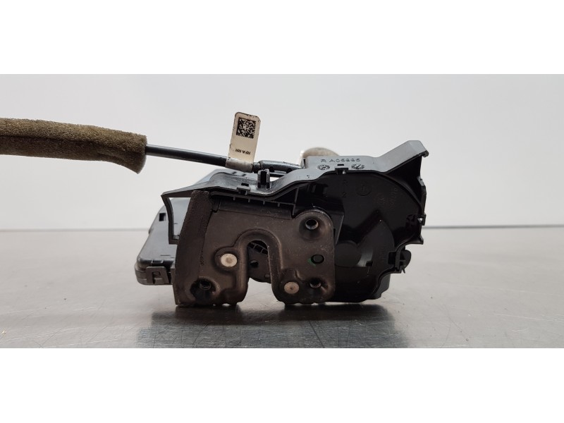 Recambio de cerradura puerta trasera derecha para renault scenic iv edition one referencia OEM IAM 825023014R 825021864R 