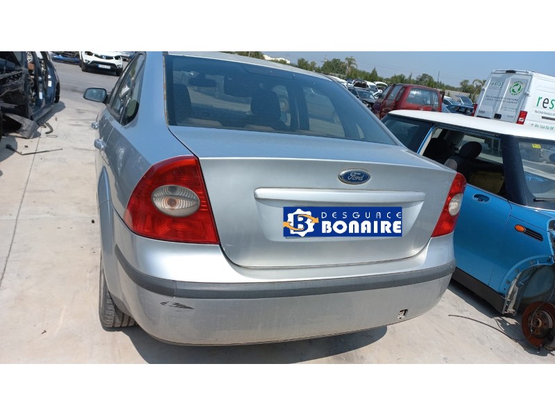 ford focus berlina (cap) del año 2005 ford focus berlina (cap) del año 2005