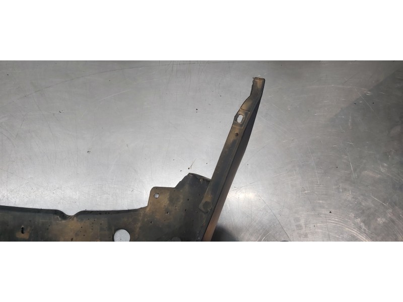 Recambio de paragolpes delantero para fiat punto berlina (188) 1.2 8v active referencia OEM IAM 735361568  