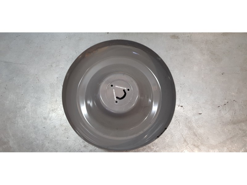 Recambio de soporte rueda repuesto para toyota land cruiser (j12) 3.0 turbodiesel referencia OEM IAM   