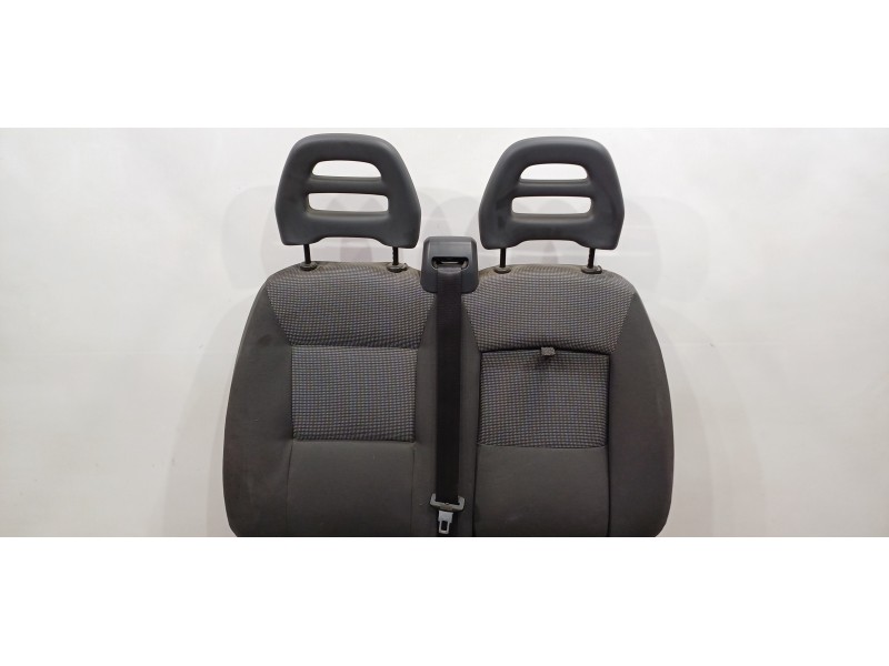 Recambio de asiento delantero derecho para peugeot boxer caja cerrada (bat. 3450) (333) hdi (333) referencia OEM IAM 8845WR  